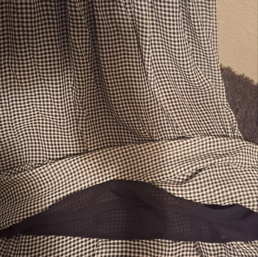 Glamorous Ruffled Dress - Picture 3 of 4